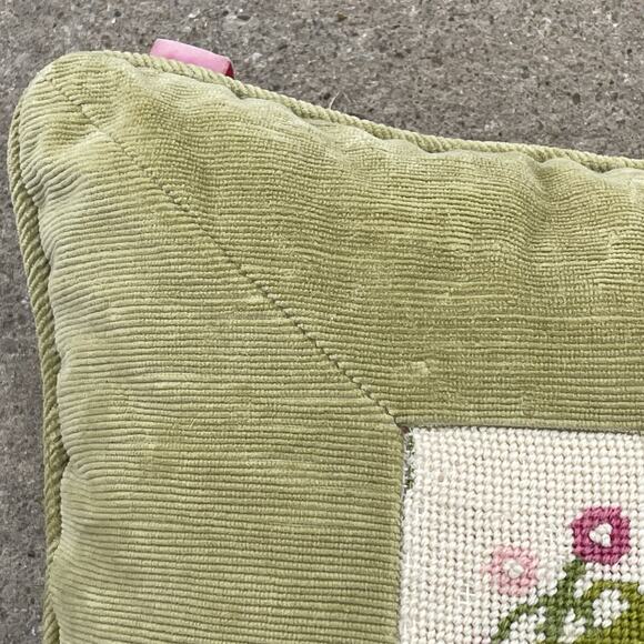 Vintage Strawberry Floral Needlepoint Pillow Velvet Back 13”x13” Cottage Grandma - Picture 8 of 10